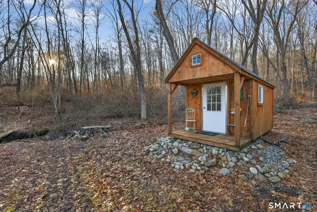 $739,900 | 349 South Bigelow Road, Hampton, CT 06247