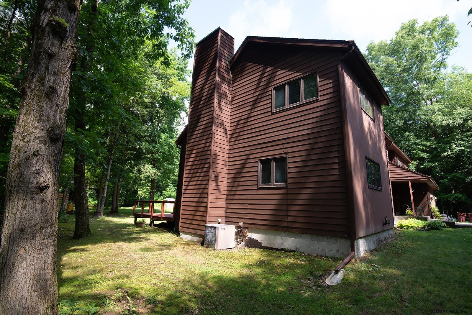 21 Phillips Road Stillwater, NY 12170 - Photo 5 of 49 Photo 6