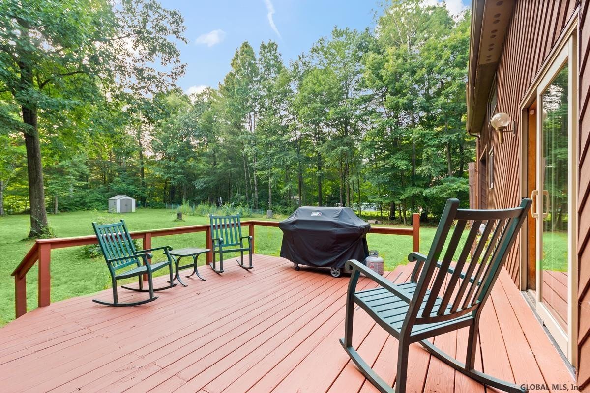 21 Phillips Road Stillwater, NY 12170 - Photo 8 of 49 Photo 9