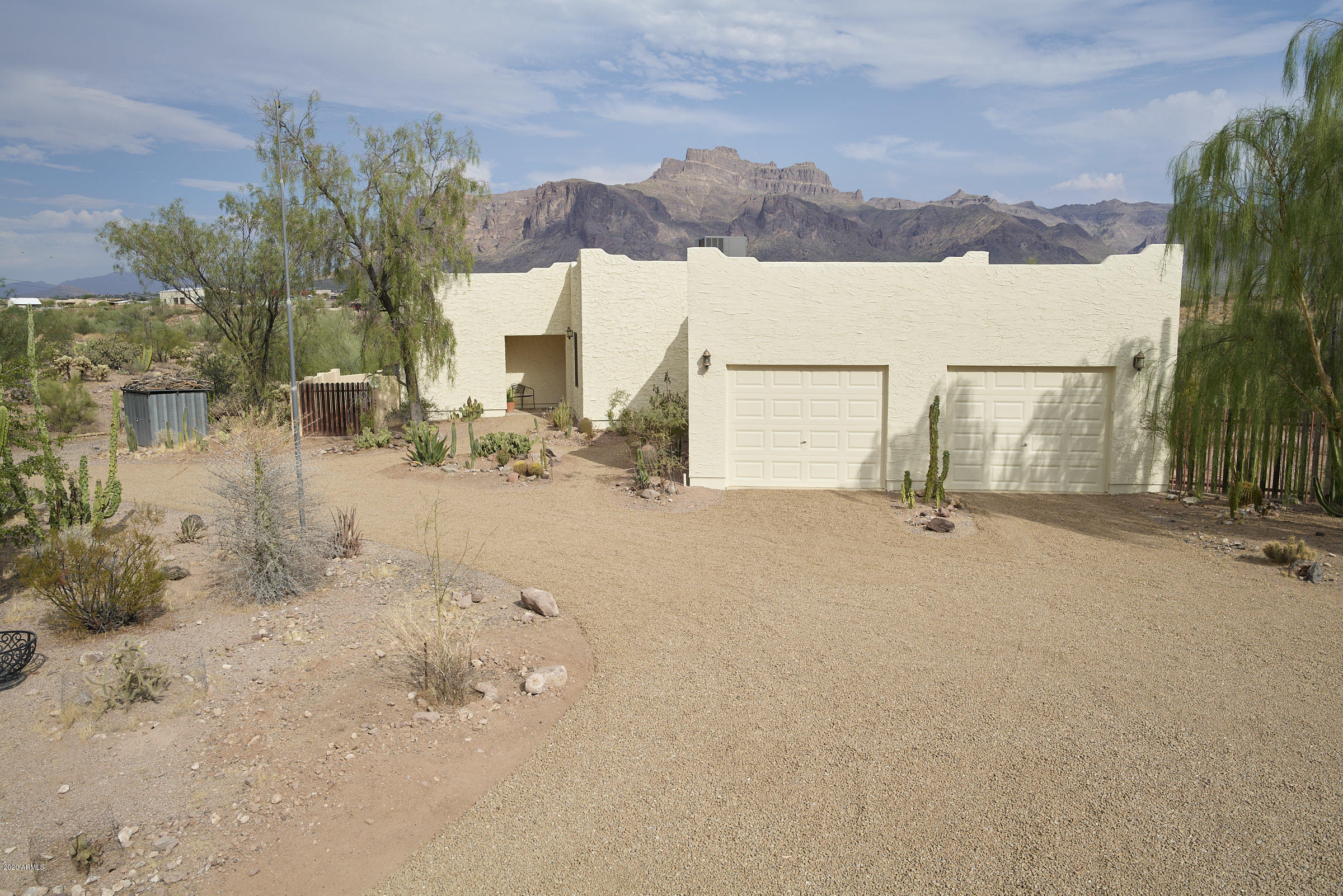 265 South Arroya Road Apache Junction, AZ 85119 - Photo 1 of 74 265 S Arroya Rd - 0132
