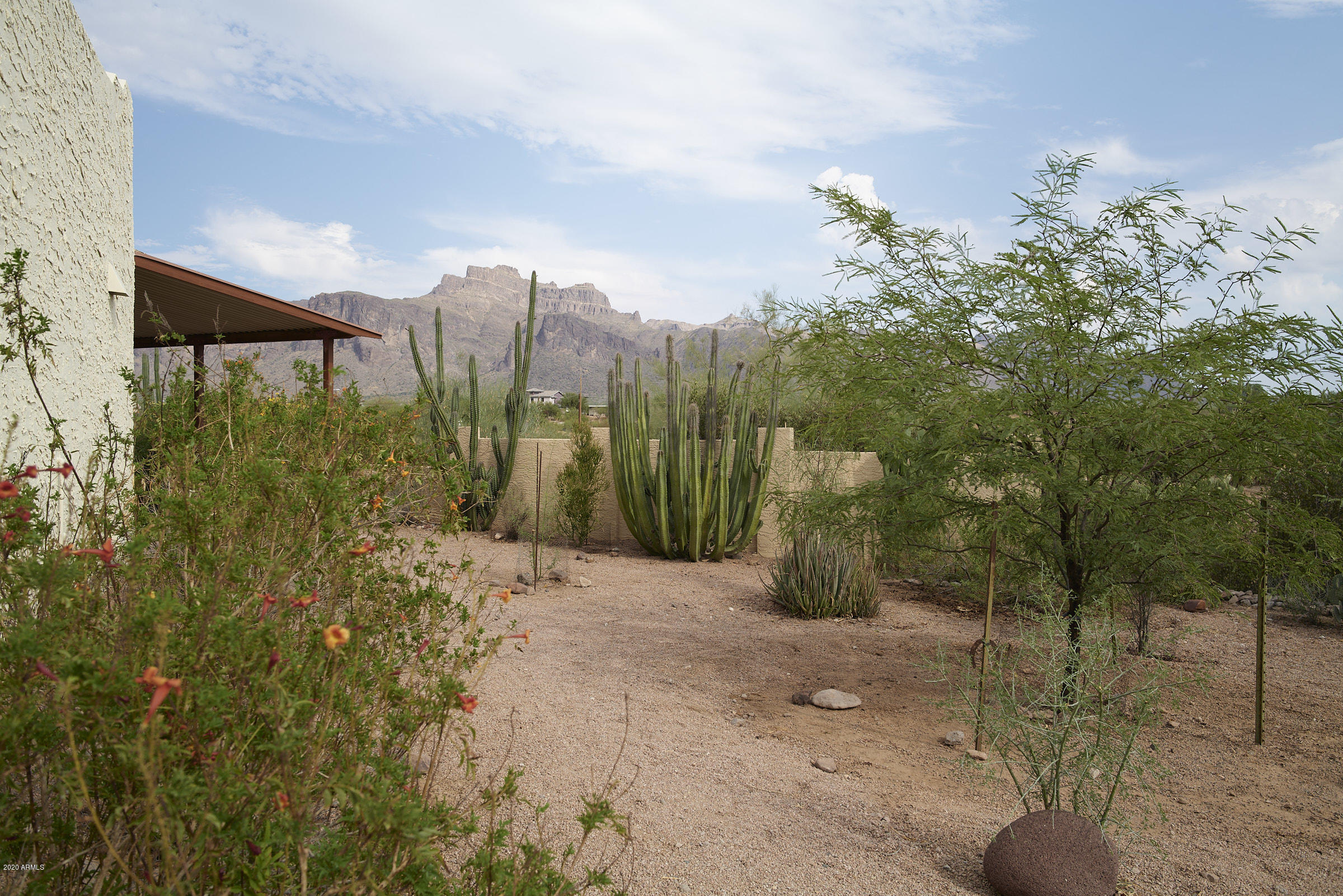 265 South Arroya Road Apache Junction, AZ 85119 - Photo 17 of 74 265 S Arroya Rd - 0113