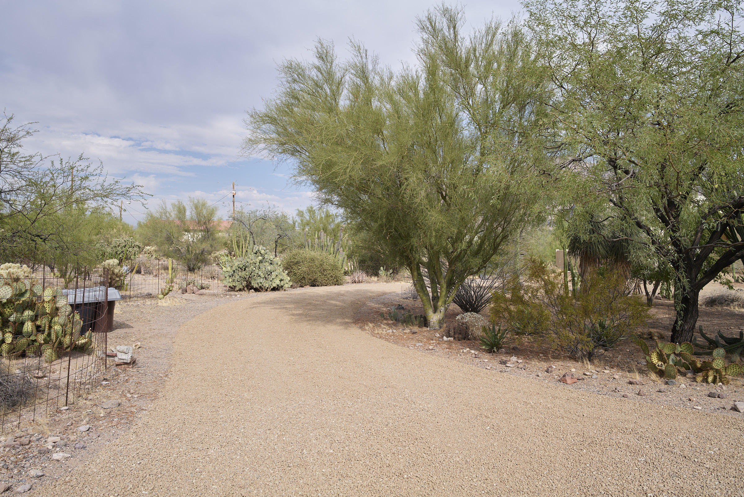 265 South Arroya Road Apache Junction, AZ 85119 - Photo 21 of 74 265 S Arroya Rd - 0128