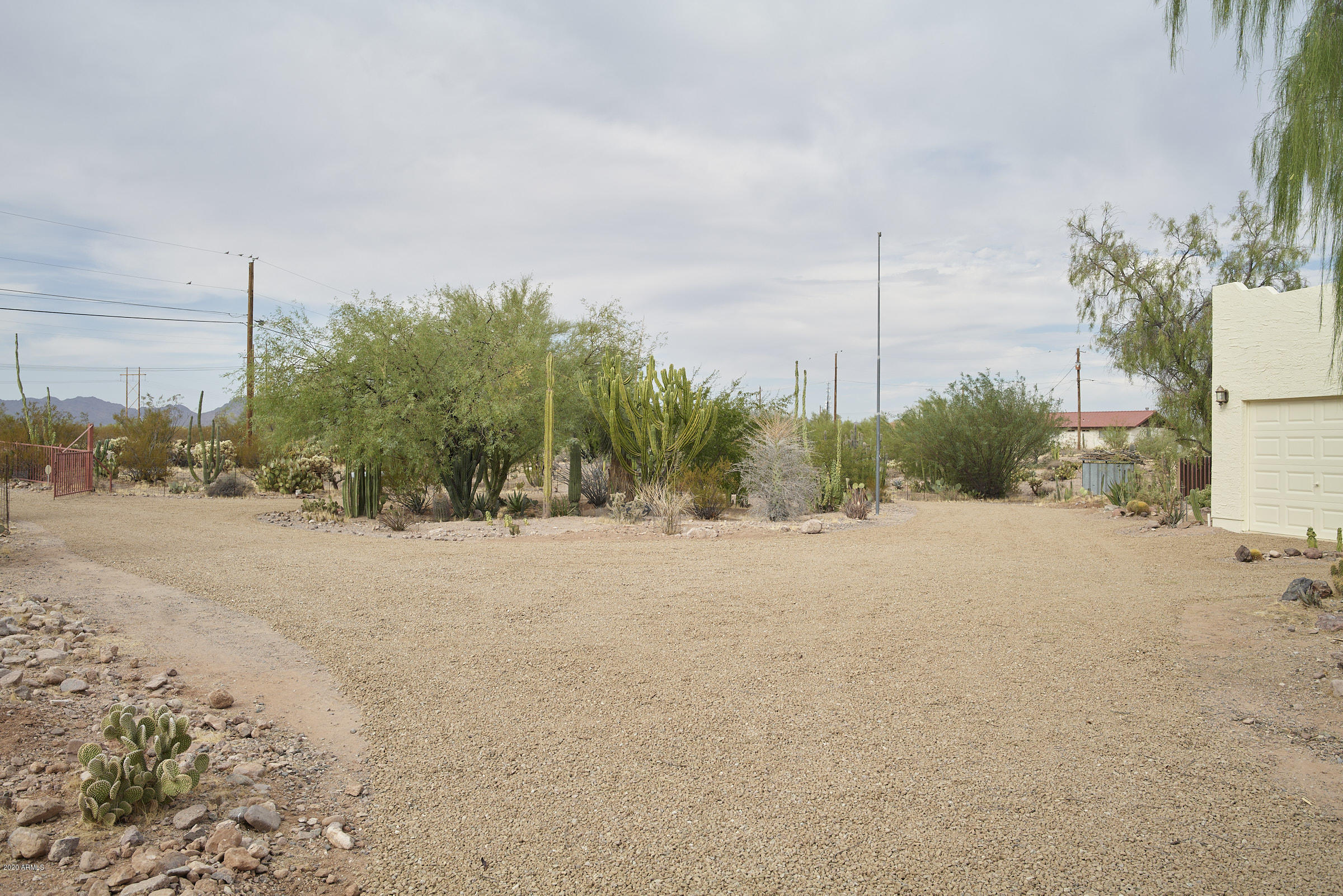 265 South Arroya Road Apache Junction, AZ 85119 - Photo 23 of 74 265 S Arroya Rd - 0126
