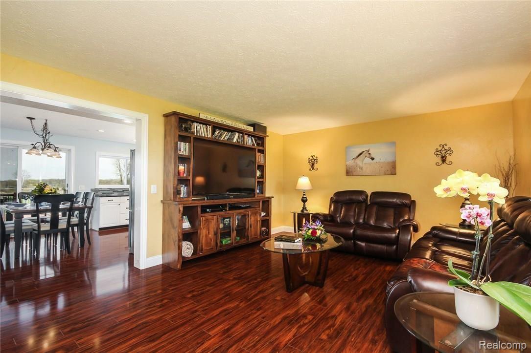 19446 Wasson Road Gregory, MI 48137 - Photo 8 of 47 007-Living_Room-4040175-medium.jpg
