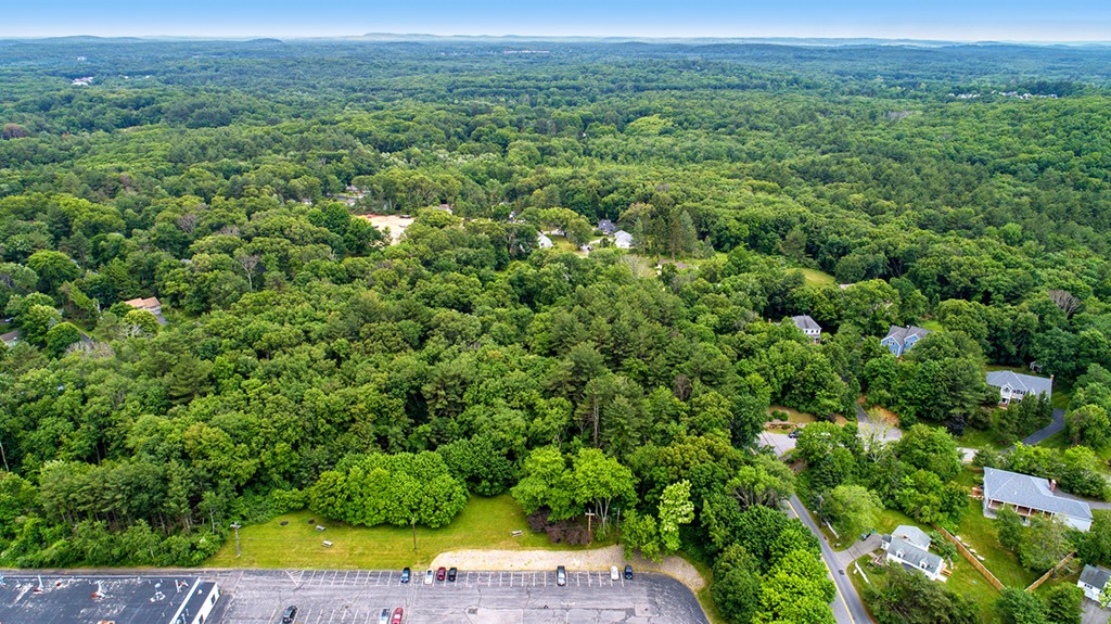 76 Piper Road Acton, MA 01720 - Photo 2 of 5 Gallery Image 2
