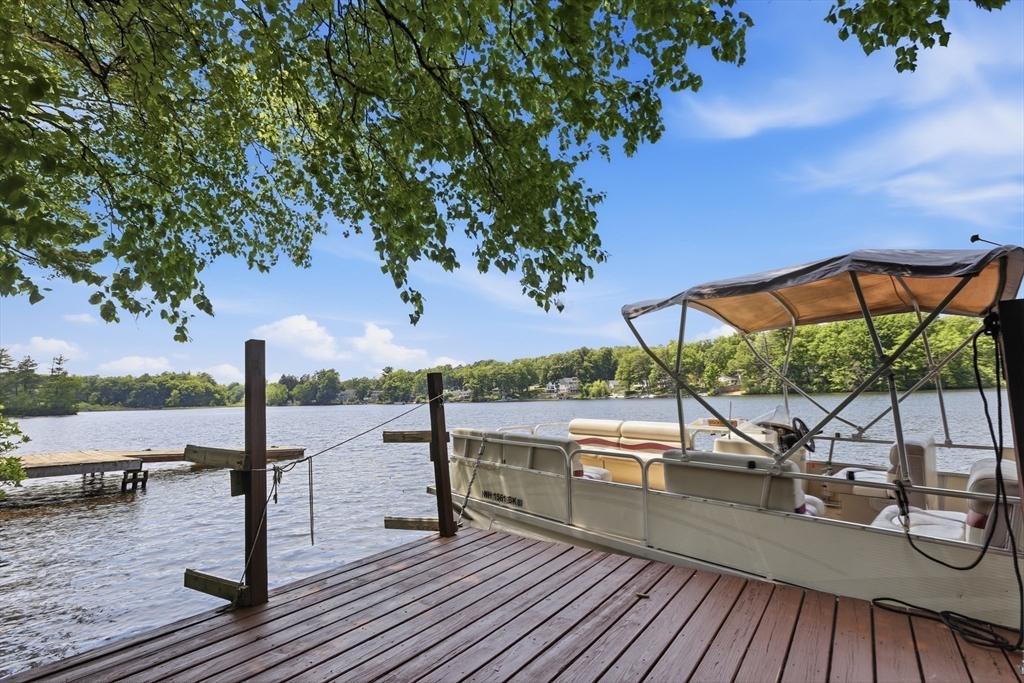 18 Deer Run Road Littleton, MA 01460 - Photo 5 of 39