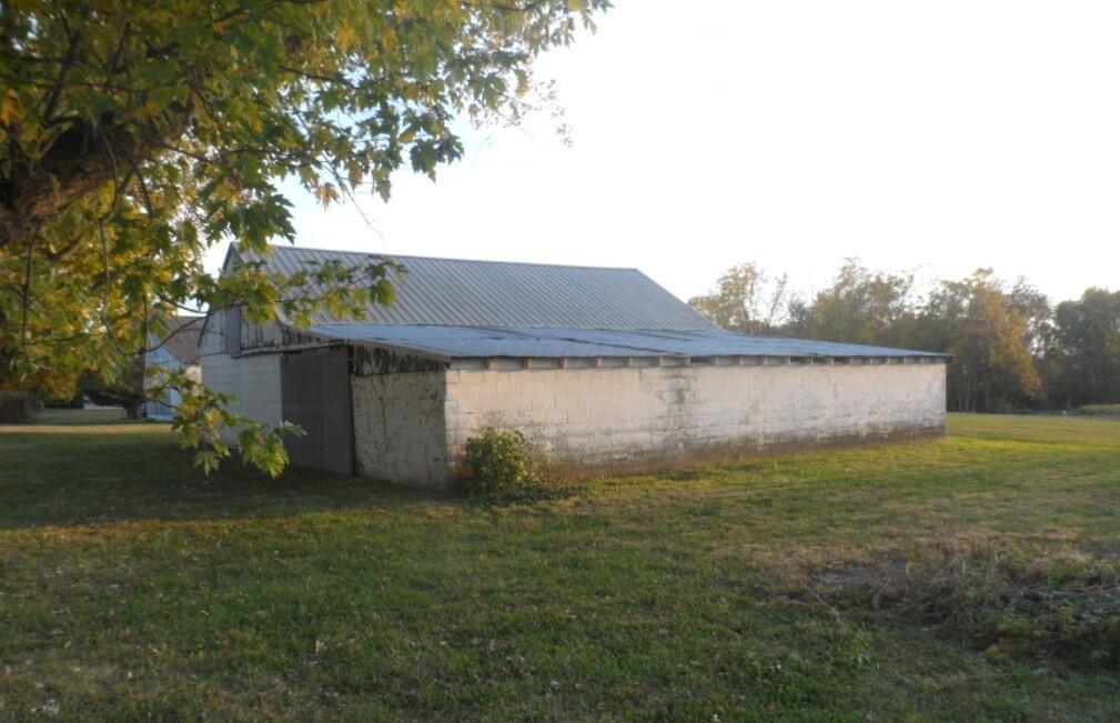 12705 Commercial Point Road Ashville, OH 43103 - Photo 27 of 28 Outbuilding