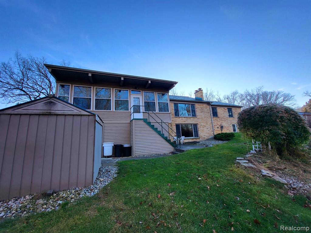 12399 White Lake Road Fenton, MI 48430 - Photo 37 of 37
