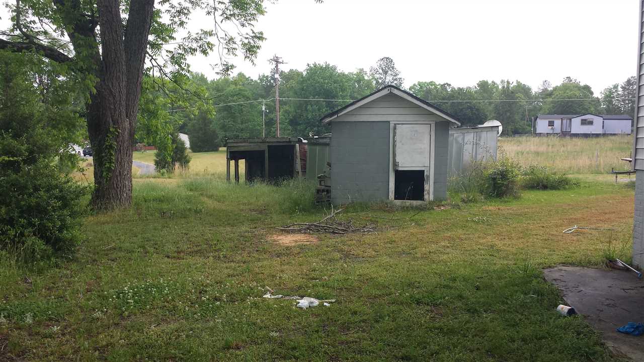 2802 Ridge Road Hodges, SC 29653 - Photo 5 of 21
