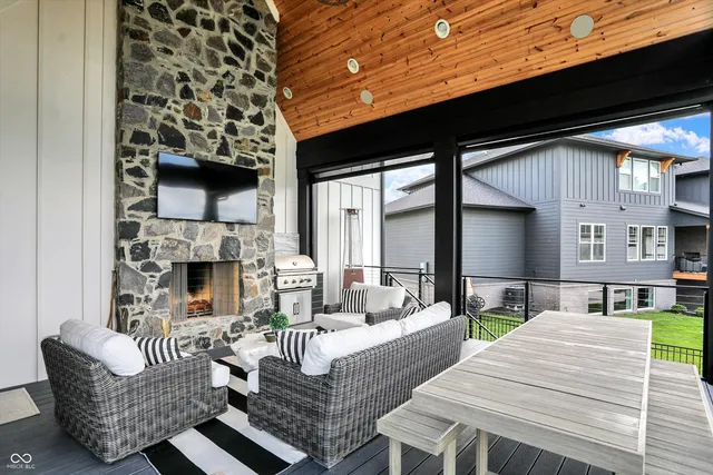 $2,595,000 | 13456 Lake Ridge Lane, Fishers, IN 46055