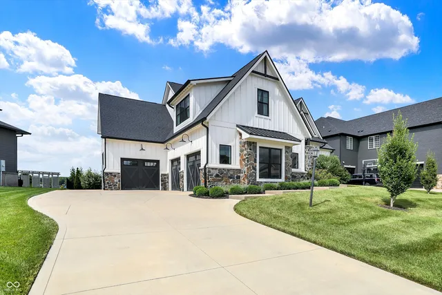 $2,595,000 | 13456 Lake Ridge Lane, Fishers, IN 46055
