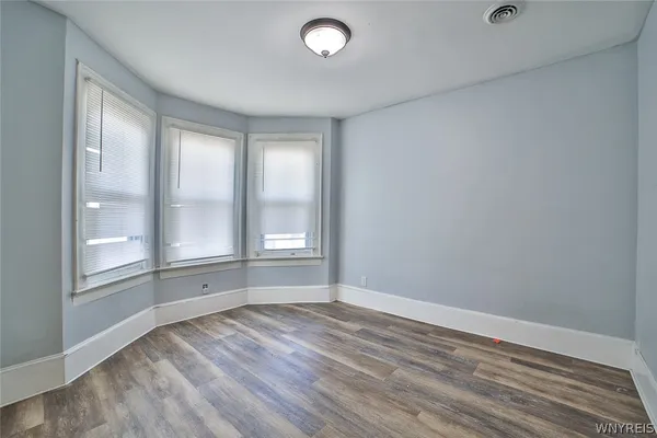 $259,000 | 641 Woodlawn Avenue, Buffalo, NY 14211