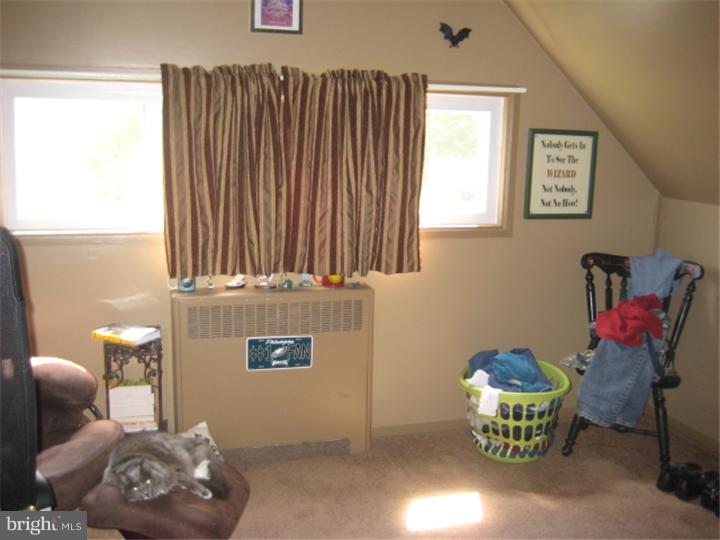16 Quaint Road Levittown, PA 19057 - Photo 6 of 6 Gallery Image 6