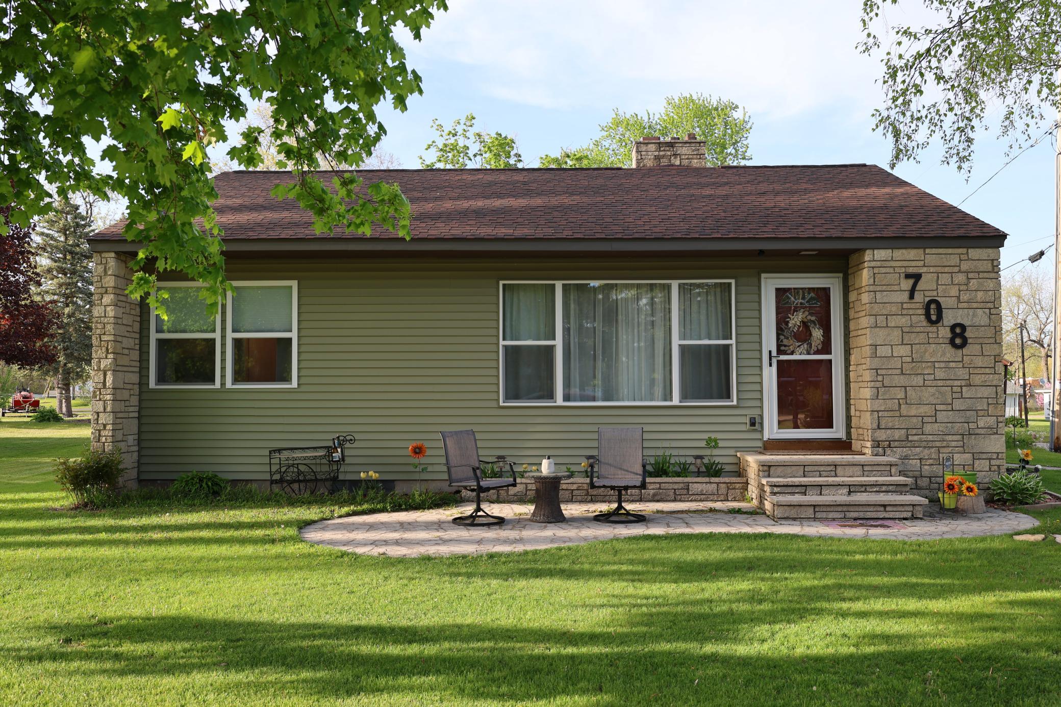 708 3rd Street Pepin, WI 54759 - Photo 4 of 51