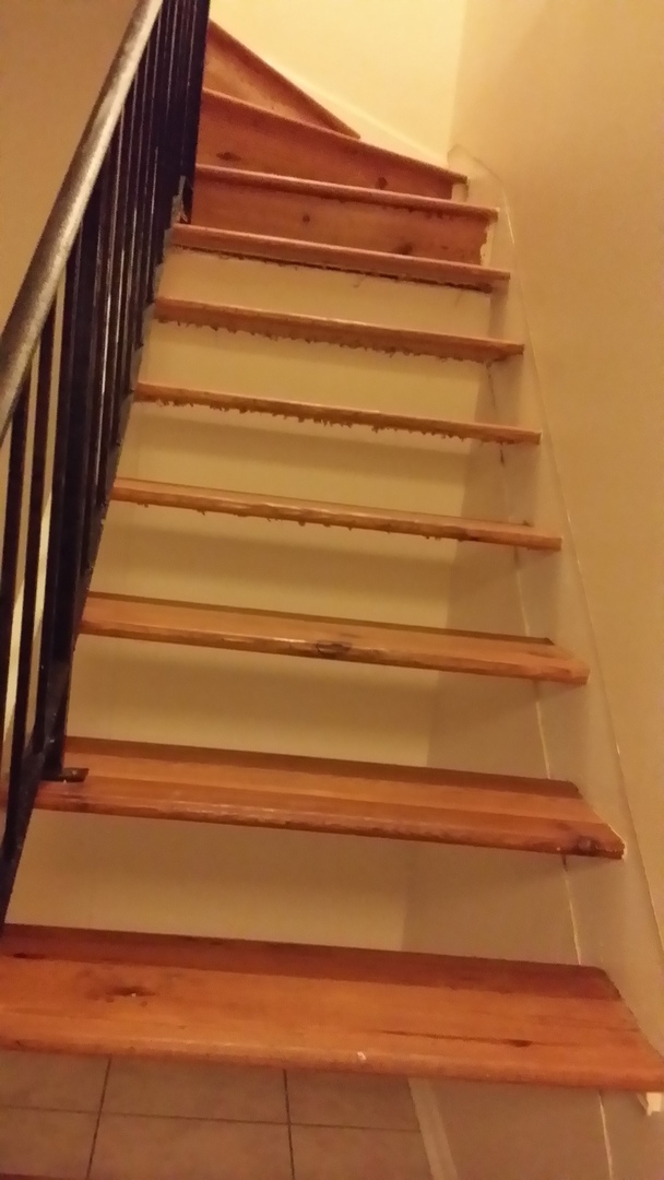 1854 Jamestown Circle Hoffman Estates, IL 60169 - Photo 10 of 10 a view of entryway