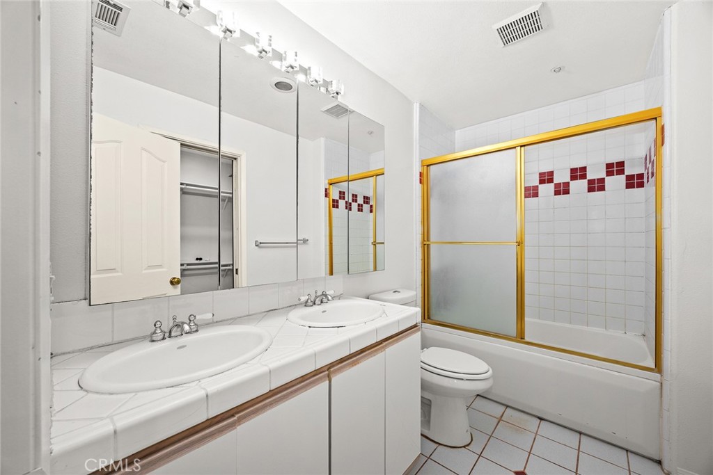 438 South Garfield Avenue, Unit E Monterey Park, CA 91754 - Photo 26 of 41