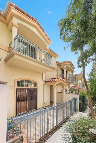 $899,000 | 438 South Garfield Avenue, Unit E, Monterey Park, CA 91754