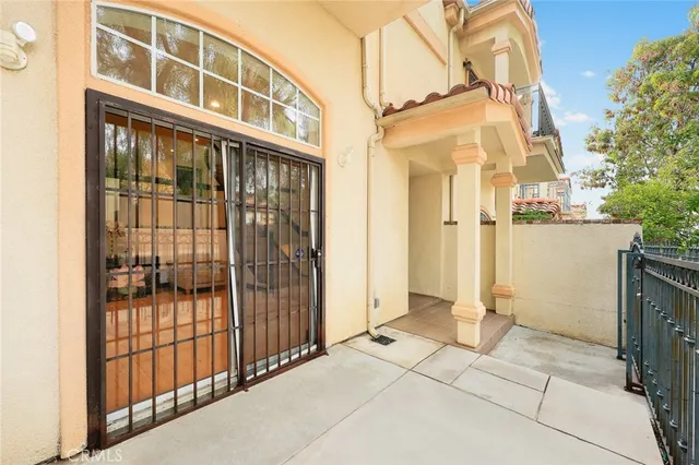 $899,000 | 438 South Garfield Avenue, Unit E, Monterey Park, CA 91754
