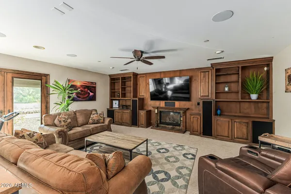 $1,400,000 | 31651 North 71st Street, Scottsdale, AZ 85266