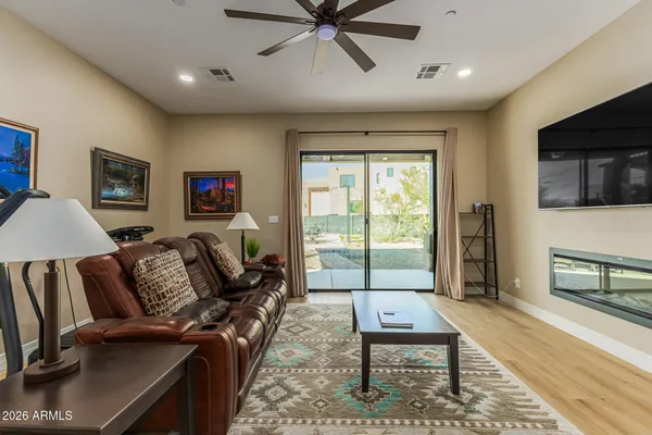 $1,400,000 | 31651 North 71st Street, Scottsdale, AZ 85266