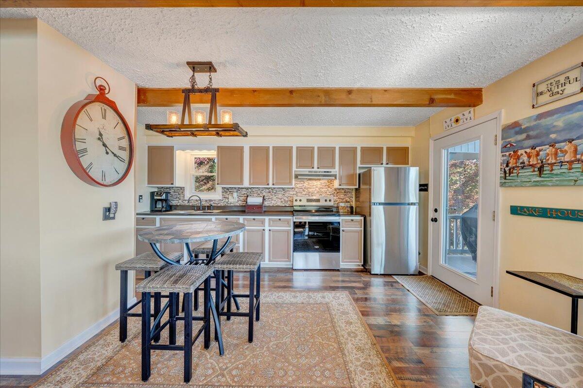 3018 Northridge Road Hardy, VA 24101 - Photo 10 of 95 11-MIB05024