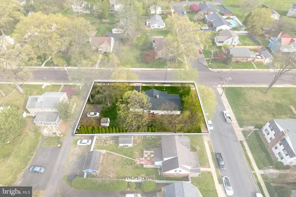$440,000 | 604 North Line Street, Lansdale, PA 19446