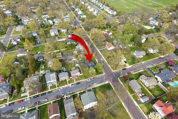 $440,000 | 604 North Line Street, Lansdale, PA 19446