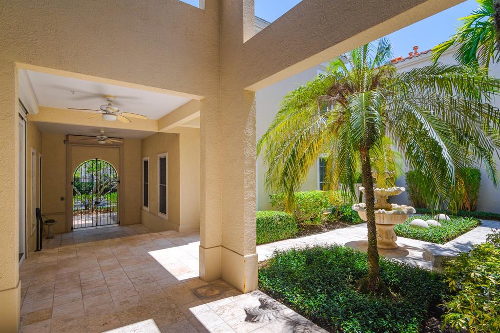 1029 Royal Pass Road Tampa, FL 33602 - Photo 9 of 68