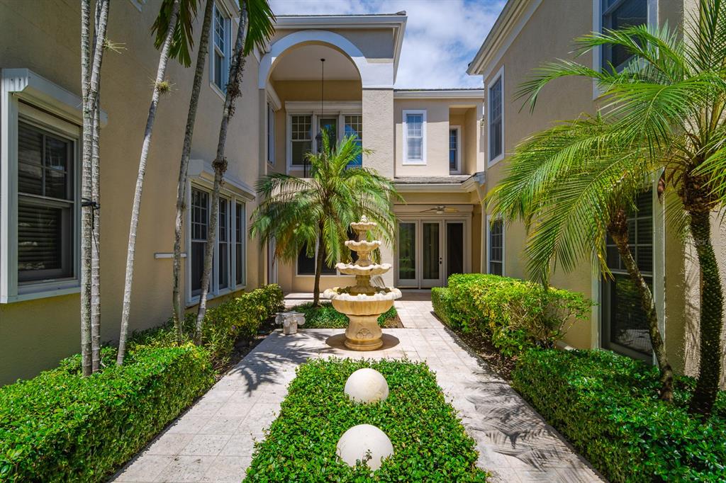 1029 Royal Pass Road Tampa, FL 33602 - Photo 10 of 68