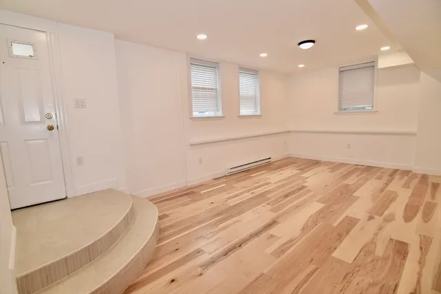 $3,500 | 72 Longwood Avenue, Unit 72, Brookline, MA 02446