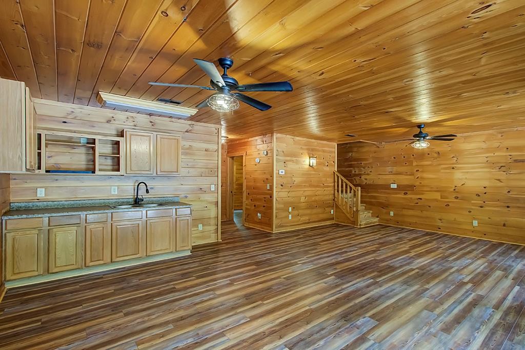 3224 Engle Town Road Sevierville, TN 37862 - Photo 36 of 41 Gallery Image 36