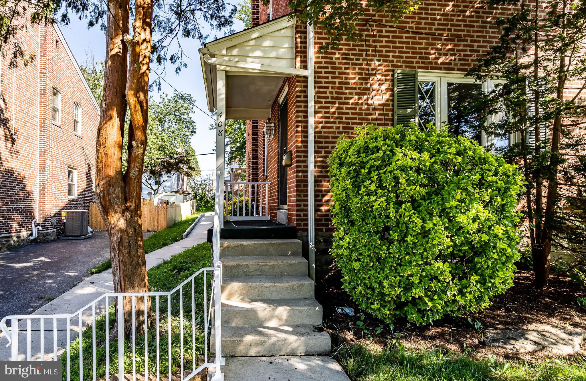 408 Steel Road Havertown, PA 19083 - Photo 4 of 42 Gallery Image 4