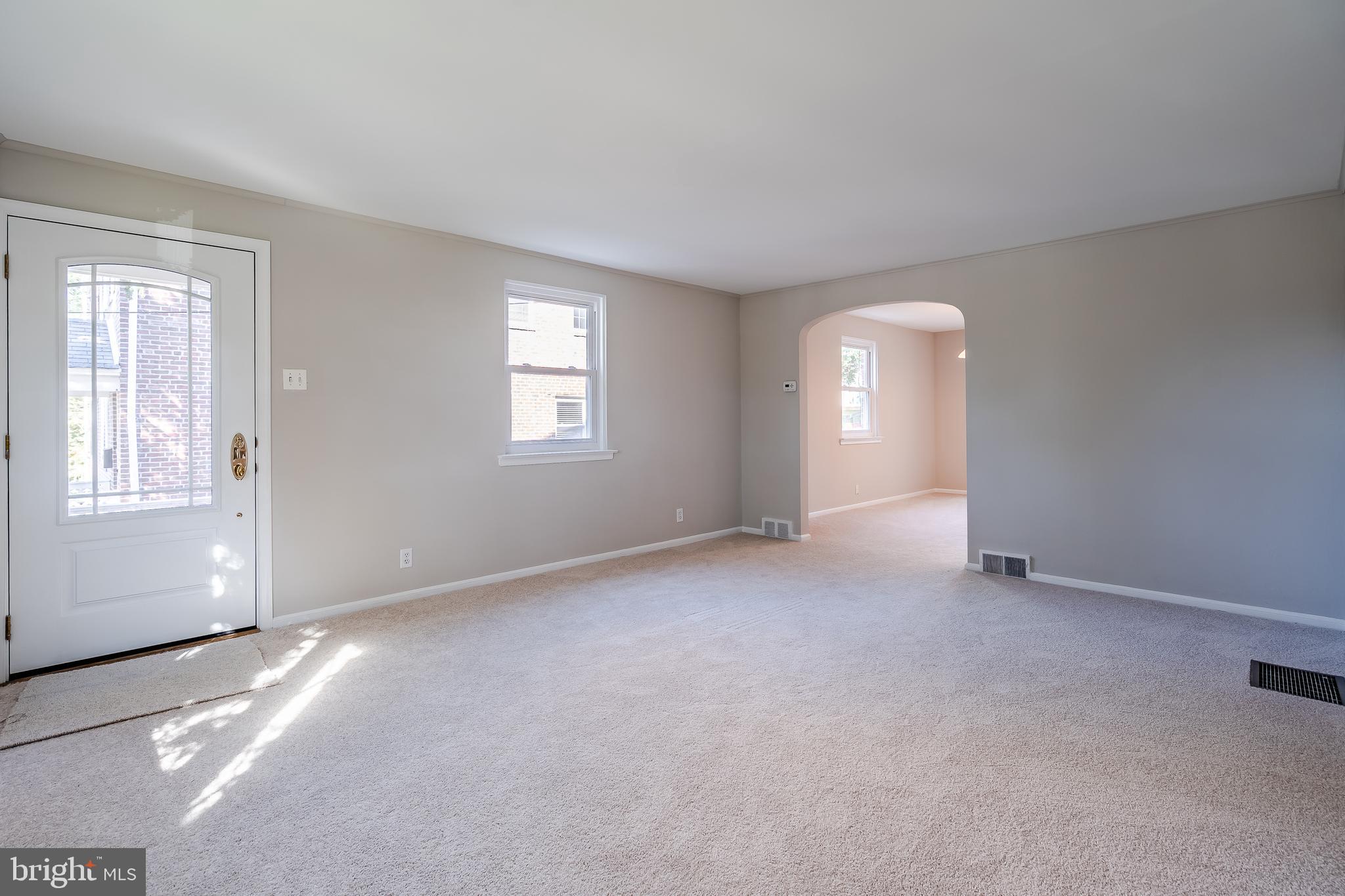 408 Steel Road Havertown, PA 19083 - Photo 8 of 42 Gallery Image 8
