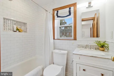 $824,900 | 4900 1st Street Northwest, Washington, DC 20011