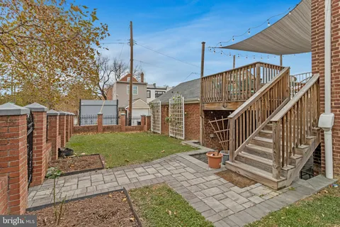 $824,900 | 4900 1st Street Northwest, Washington, DC 20011