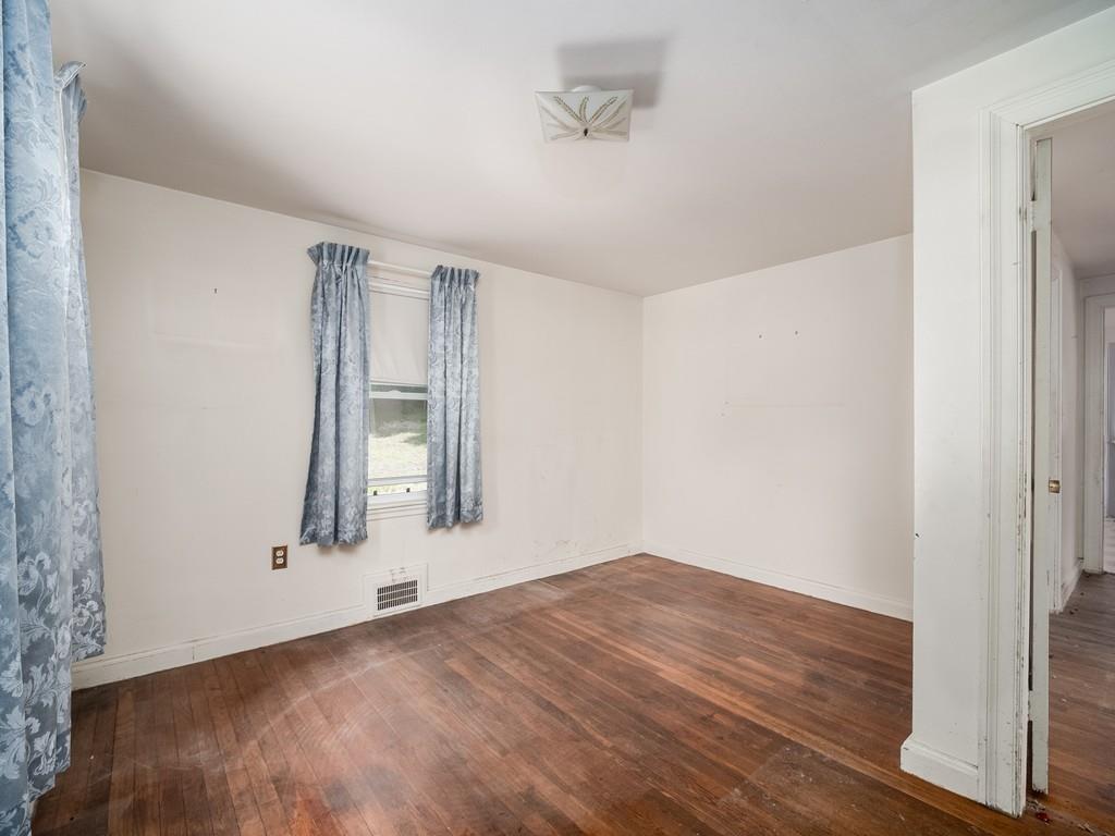 33 Edgehill Road Norwood, MA 02062 - Photo 19 of 32 Gallery Image 19