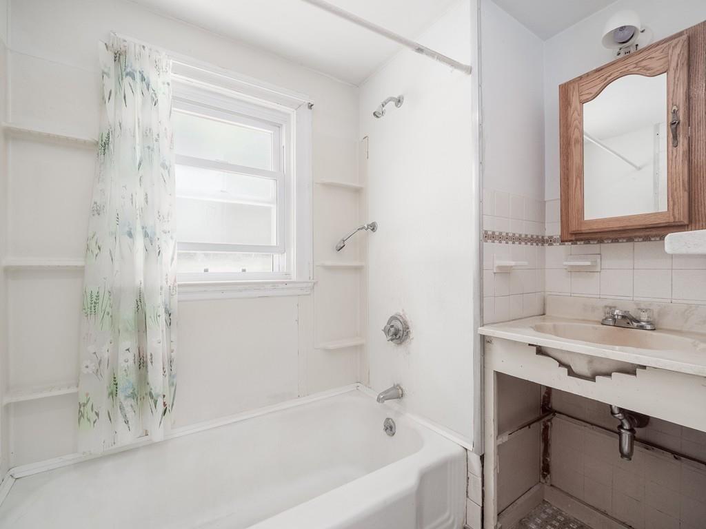 33 Edgehill Road Norwood, MA 02062 - Photo 22 of 32 Gallery Image 22