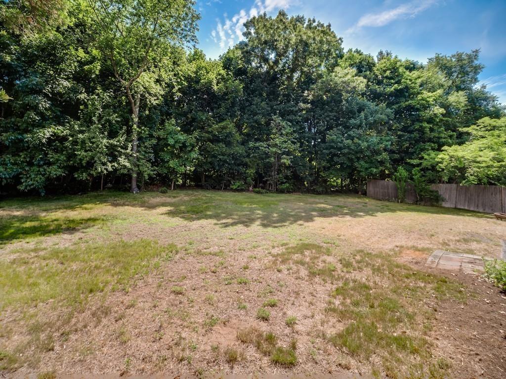 33 Edgehill Road Norwood, MA 02062 - Photo 10 of 32 Gallery Image 10