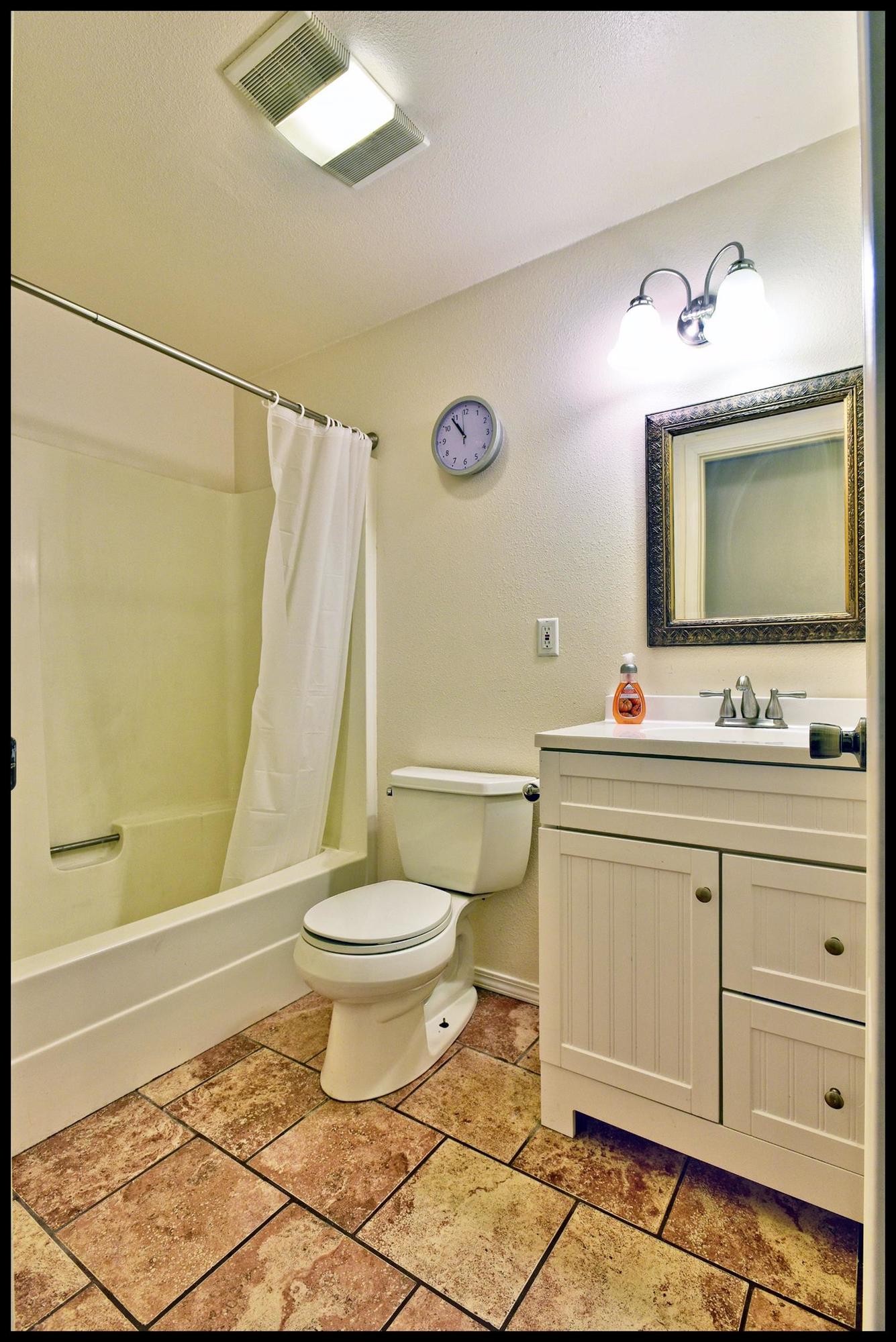 6011 Harris Road Central Point, OR 97502 - Photo 13 of 25 Additional Photo