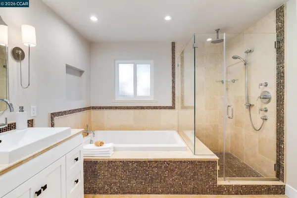 $2,325,000 | 835 Richard Lane, Danville, CA 94526