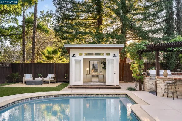 $2,325,000 | 835 Richard Lane, Danville, CA 94526