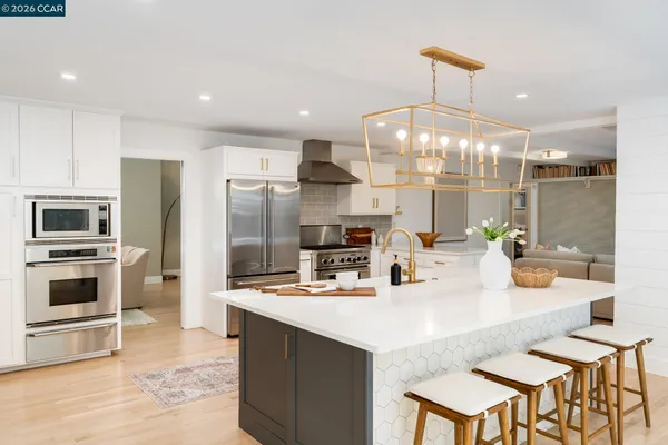 $2,325,000 | 835 Richard Lane, Danville, CA 94526