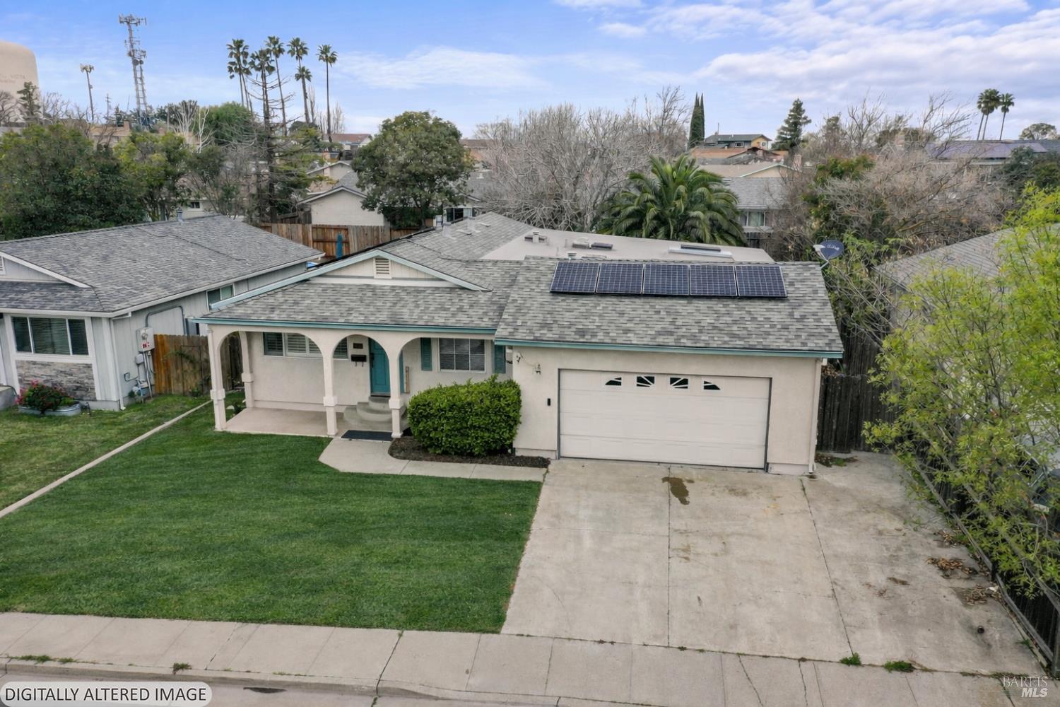 210 Trinity Court Rio Vista, CA 94571 - Photo 29 of 38 a front view of a house with a garden