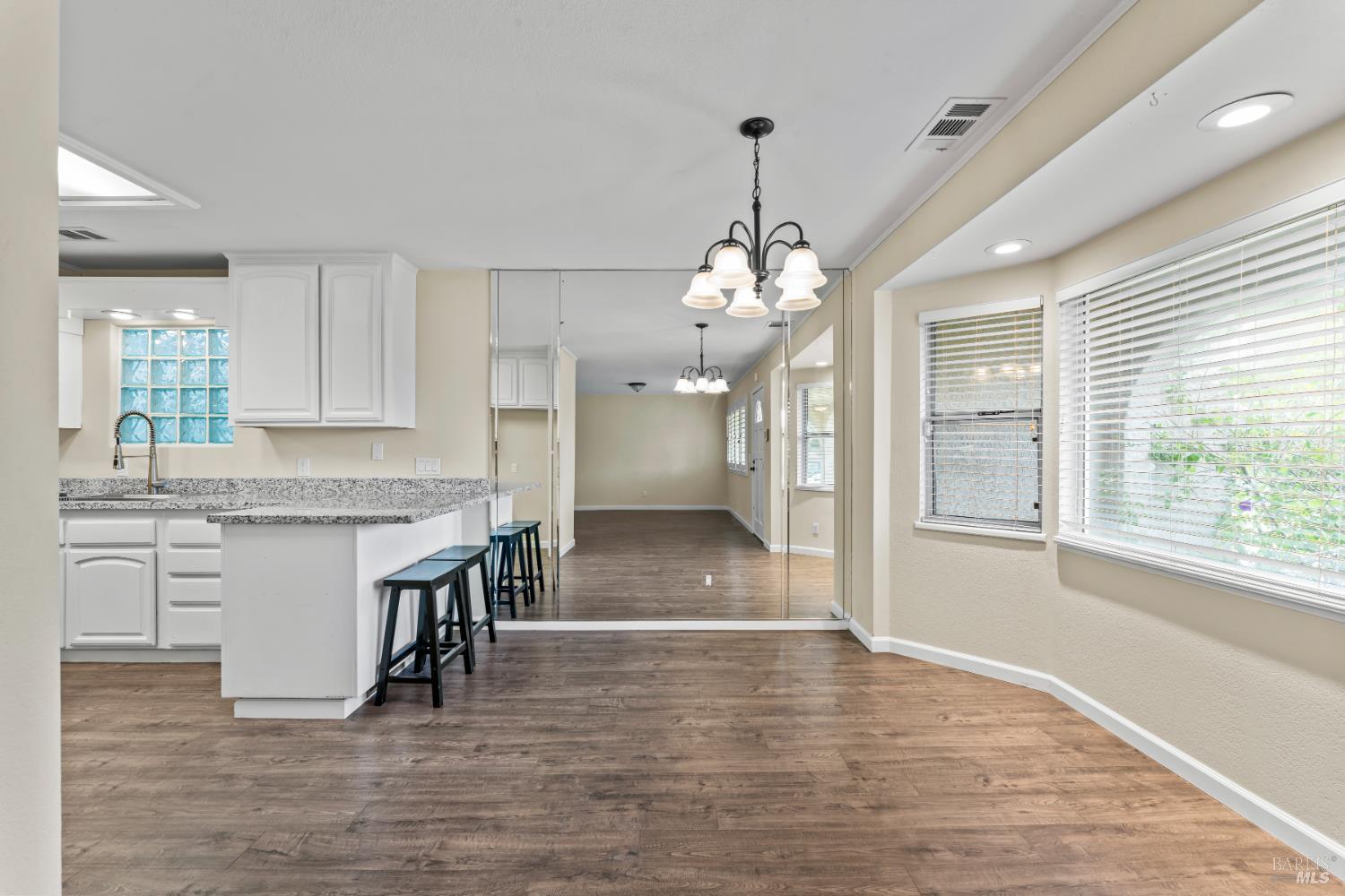 210 Trinity Court Rio Vista, CA 94571 - Photo 9 of 38 a view of a kitchen and a kitchen