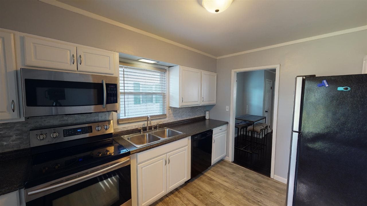 6249 Rosalind Road Huntington, WV 25705 - Photo 5 of 16 Gallery Image 5