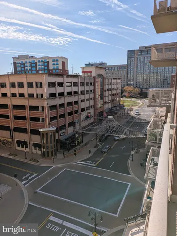 $2,250 | 157 Fleet Street, Unit 711, Oxon Hill, MD 20745