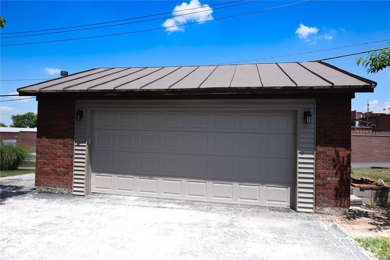 111 West 4th Street Waterloo, IL 62298 - Photo 9 of 43 Gallery Image 9