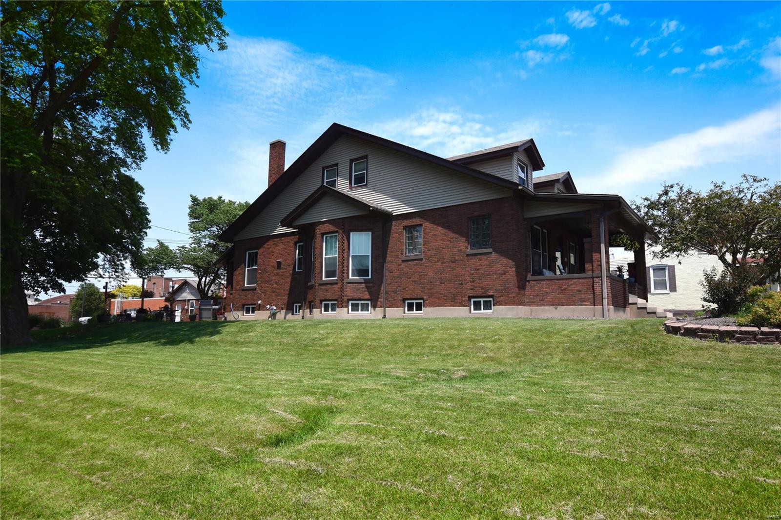 111 West 4th Street Waterloo, IL 62298 - Photo 10 of 43 Gallery Image 10