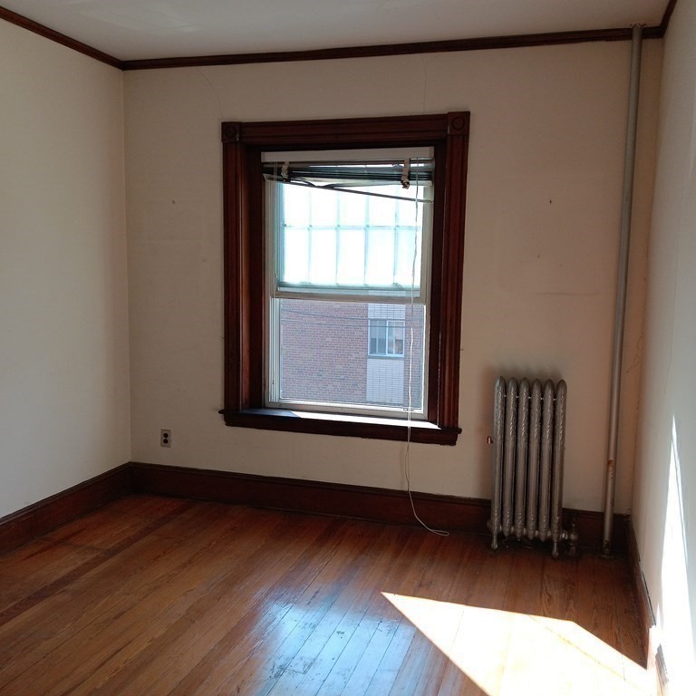 21 Grovenor Road, Unit 2 Boston, MA 02130 - Photo 7 of 12 Gallery Image 7