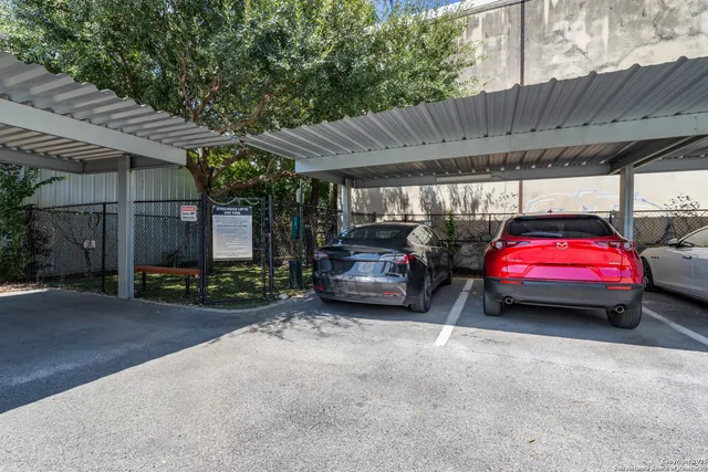 $519,000 | 1401 South Flores Street, Unit 118, San Antonio, TX 78204